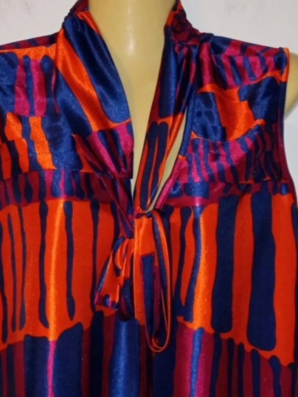 Vintage Silky Sleeveless Top by D. Rodriguez - Picture 3 of 5